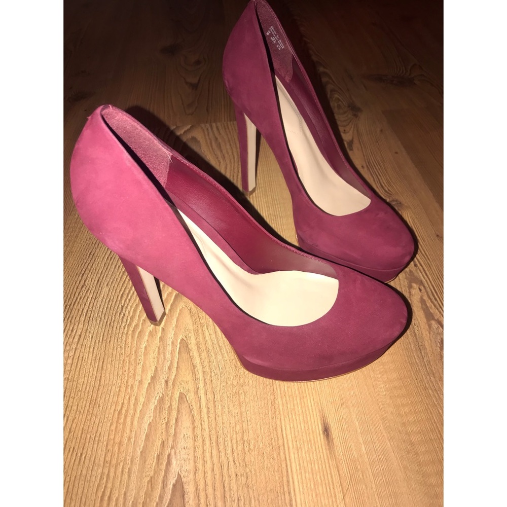 BURGUNDY ALDO HIGH HEELS VELVET